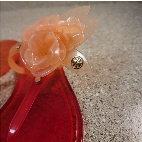 Tory Burch Blossom Jelly Sandals Size 6 Practically New. - Picture 2 of 4